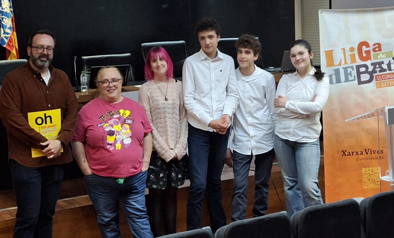 L'IES Enric Valor de Castalla s’emporta la victòria de la fase local de la Lliga de Debat de Secundària i Batxillerat a la Universitat d’Alacant